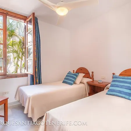 Parque Santiago Villas *