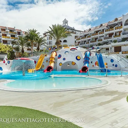 Parque Santiago Villas